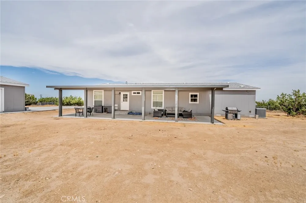 745 Pinon Road Pinon Hills, CA 92372
