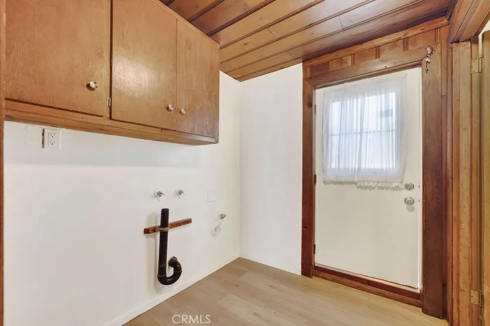 153 Cedar Turn Long Beach, CA 90805