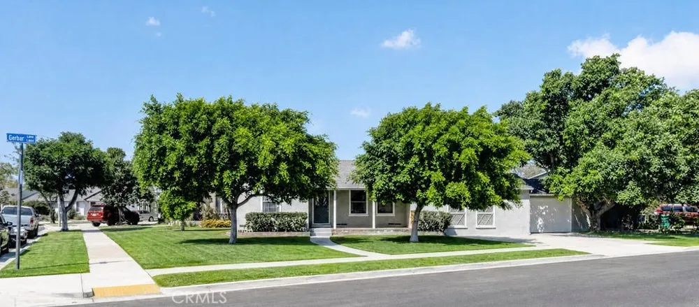 153 Cedar Turn Long Beach, CA 90805