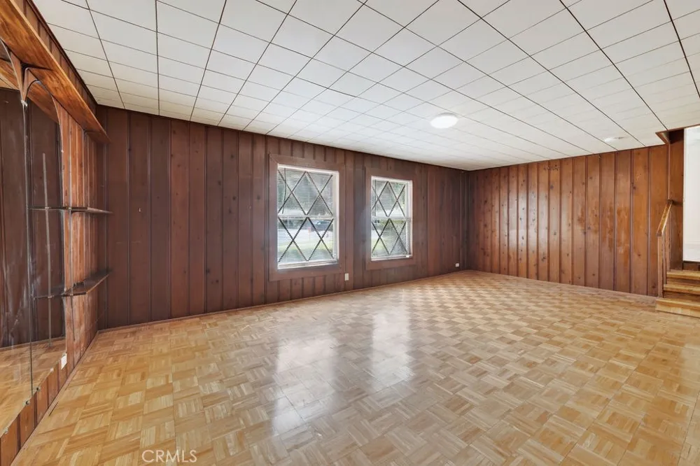 153 Cedar Turn Long Beach, CA 90805