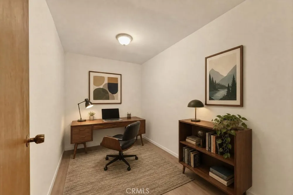153 Cedar Turn Long Beach, CA 90805