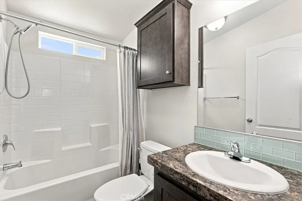 11251 Nevada Road Phelan, CA 92371