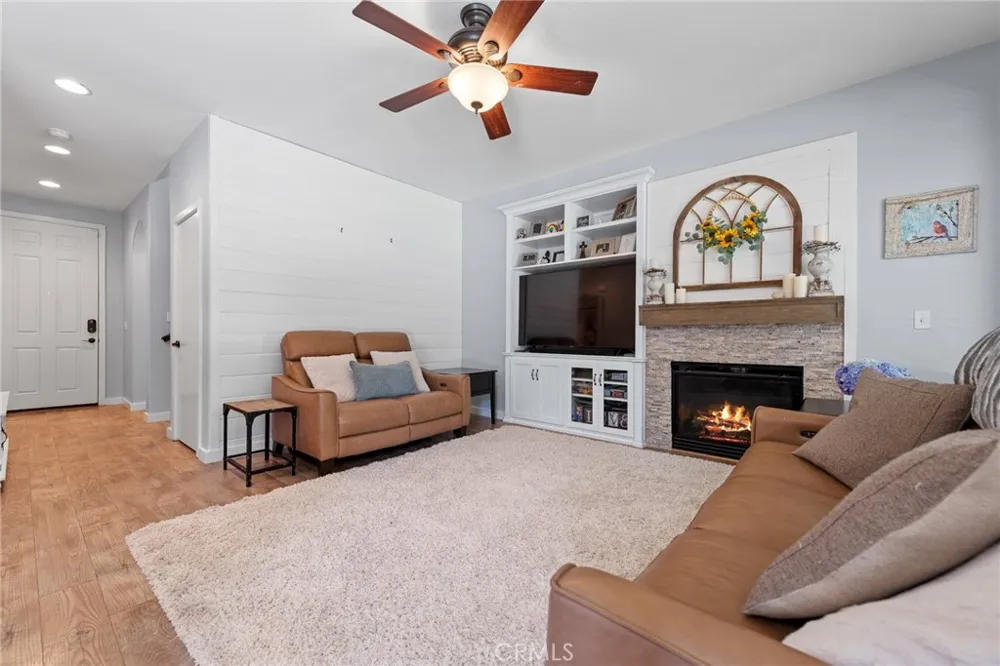 33320 Wallace Way Yucaipa, CA 92399