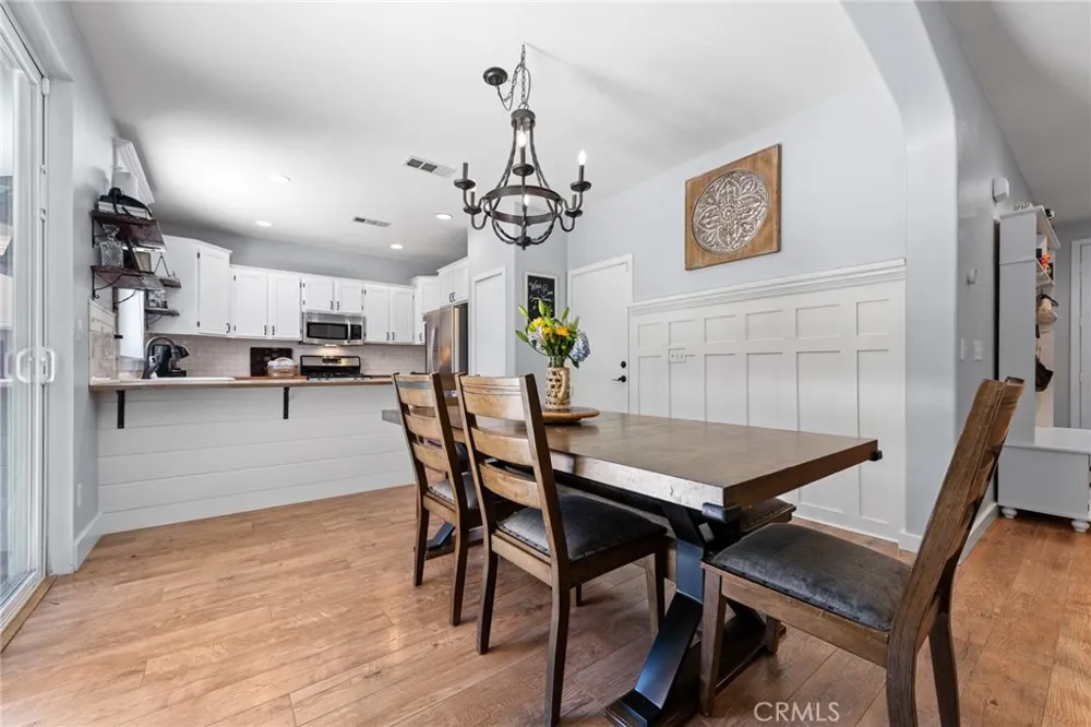 33320 Wallace Way Yucaipa, CA 92399