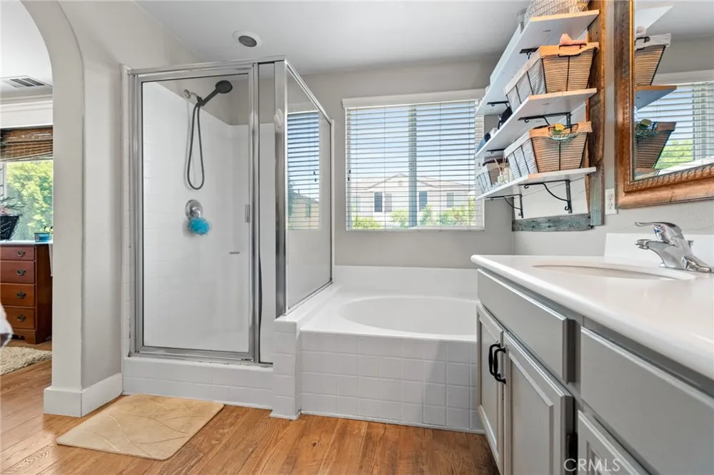 33320 Wallace Way Yucaipa, CA 92399
