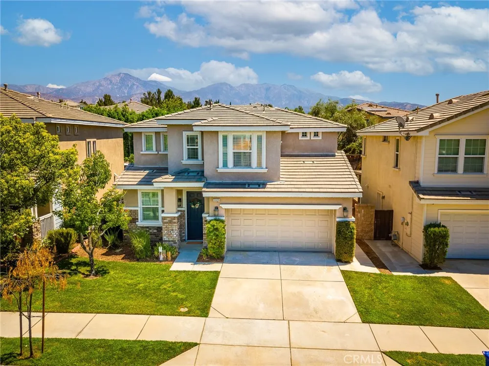 33320 Wallace Way Yucaipa, CA 92399
