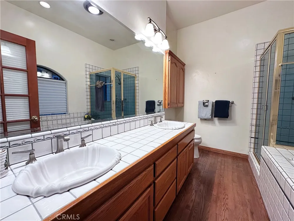 285 Fairway Lake Arrowhead, CA 92352