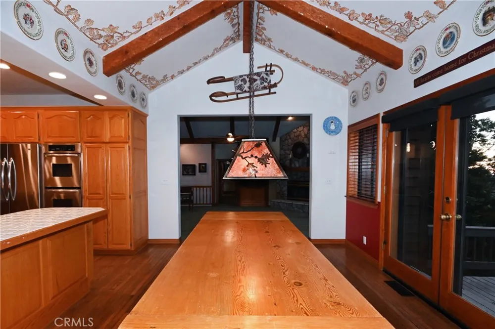 285 Fairway Lake Arrowhead, CA 92352