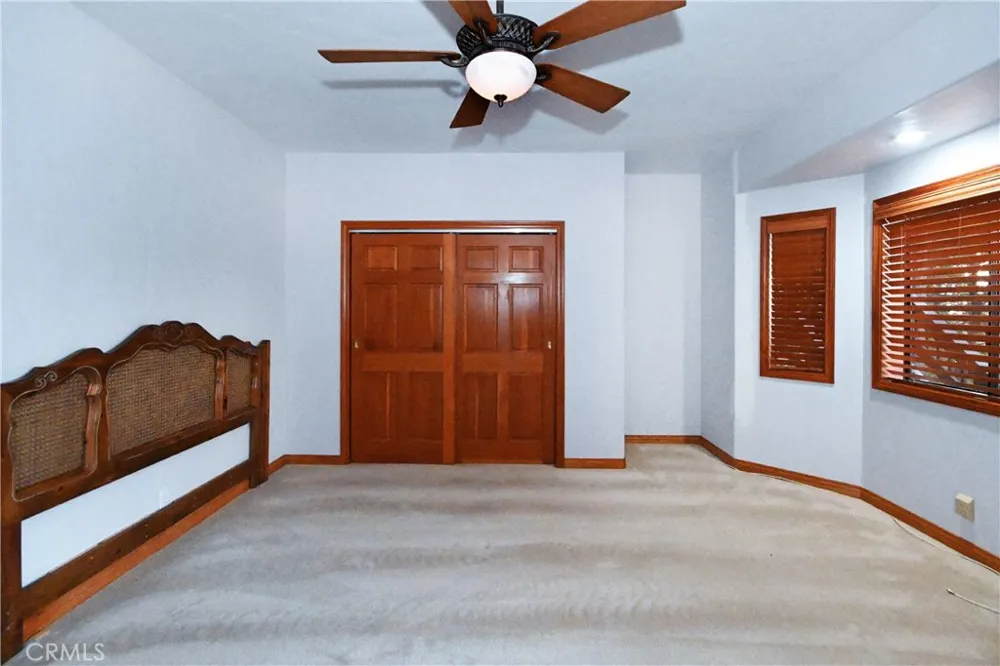285 Fairway Lake Arrowhead, CA 92352