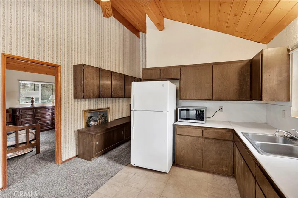 1140 Mitchell Big Bear City, CA 92314