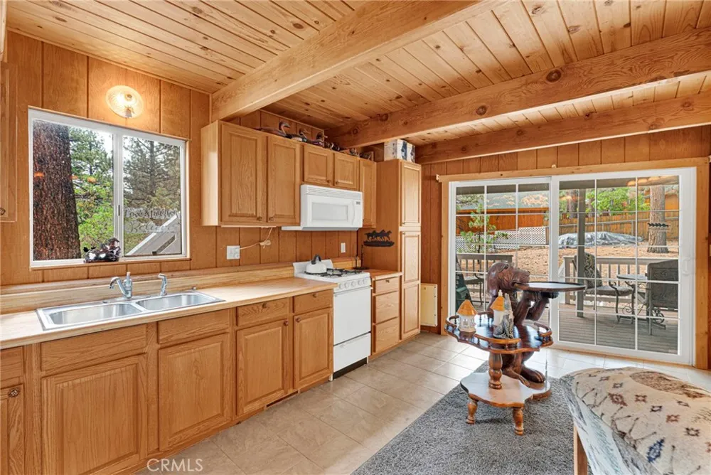 1140 Mitchell Big Bear City, CA 92314