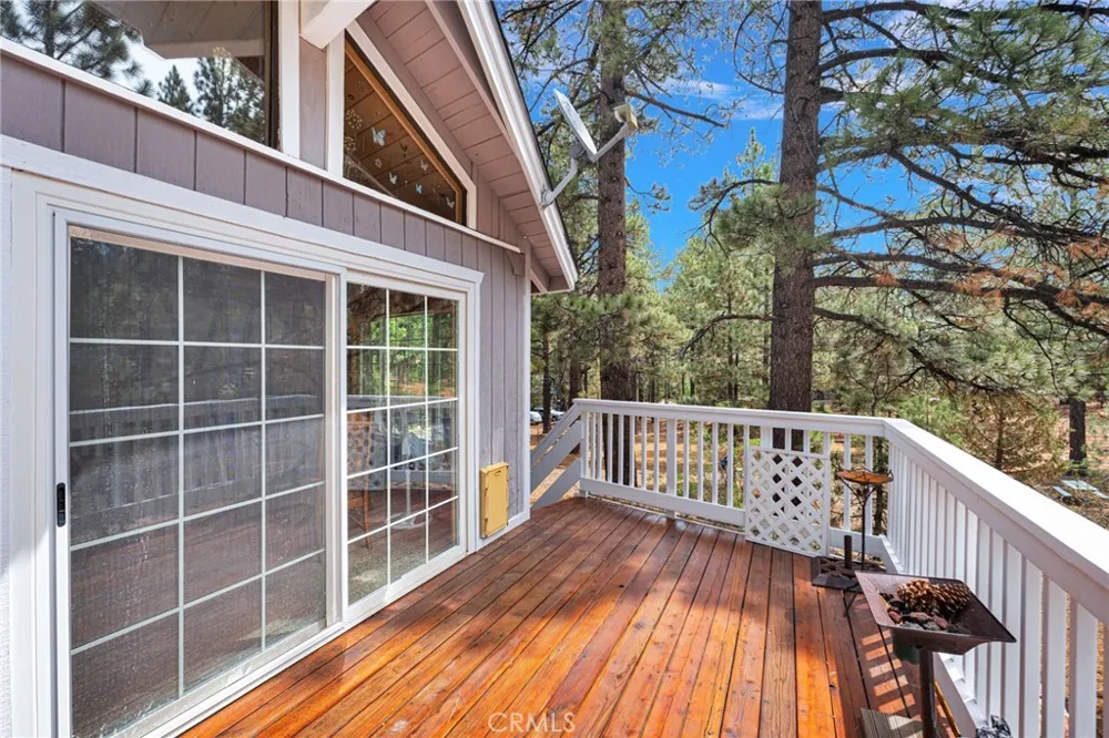 1140 Mitchell Big Bear City, CA 92314