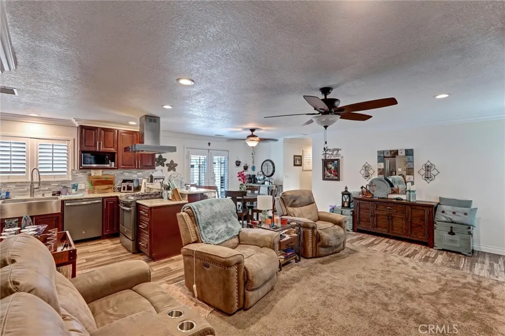 9220 Highland Rancho Cucamonga, CA 91701