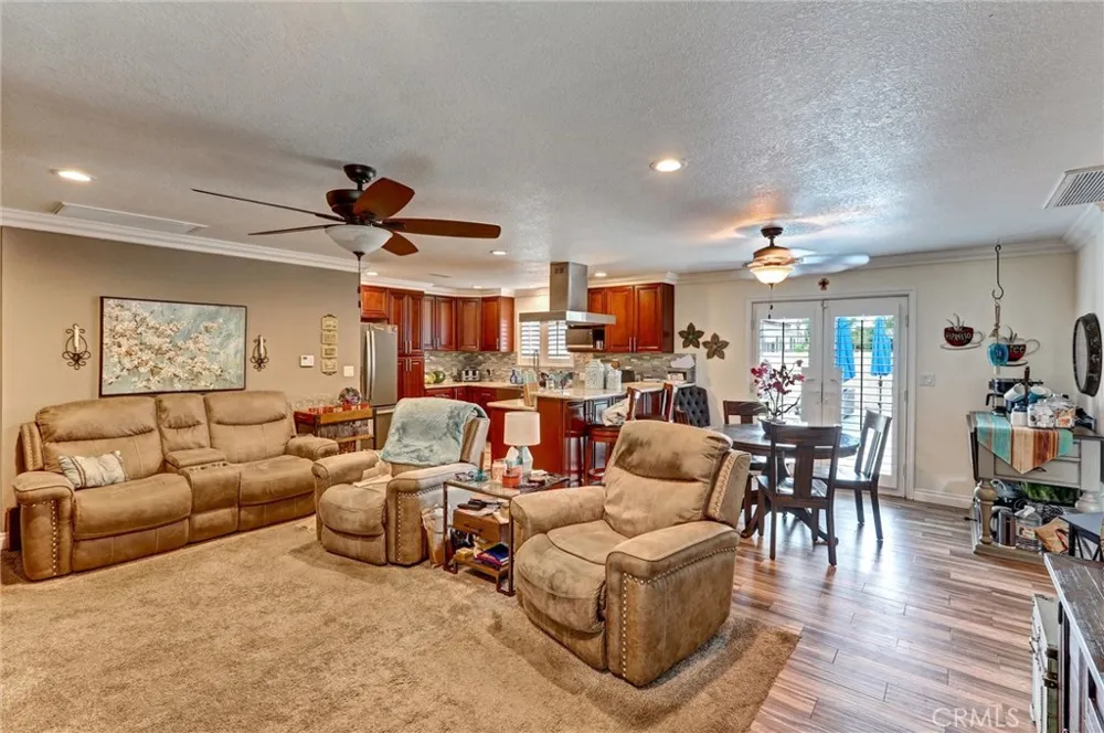 9220 Highland Rancho Cucamonga, CA 91701