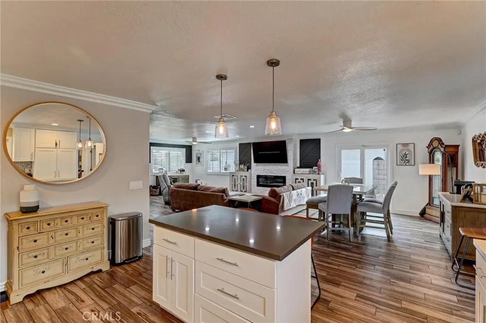 9220 Highland Rancho Cucamonga, CA 91701