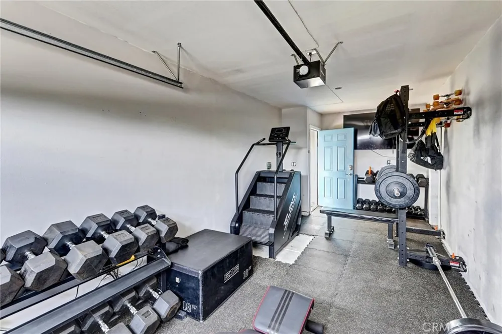 9220 Highland Rancho Cucamonga, CA 91701