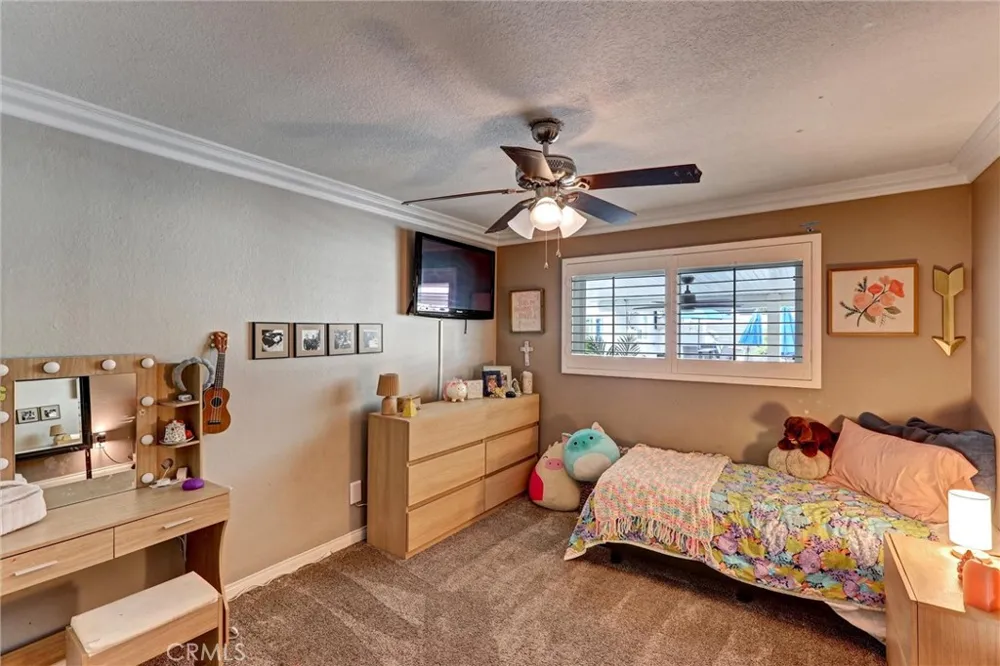 9220 Highland Rancho Cucamonga, CA 91701