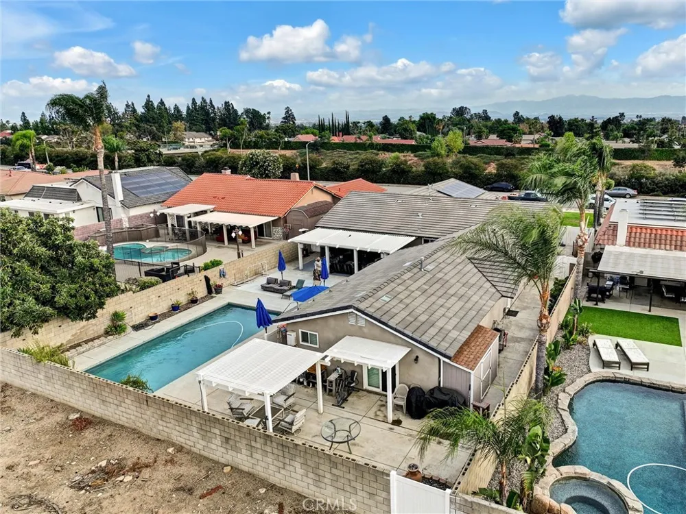 9220 Highland Rancho Cucamonga, CA 91701