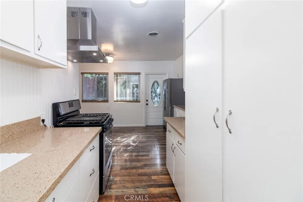 3046 Maude Riverside, CA 92506