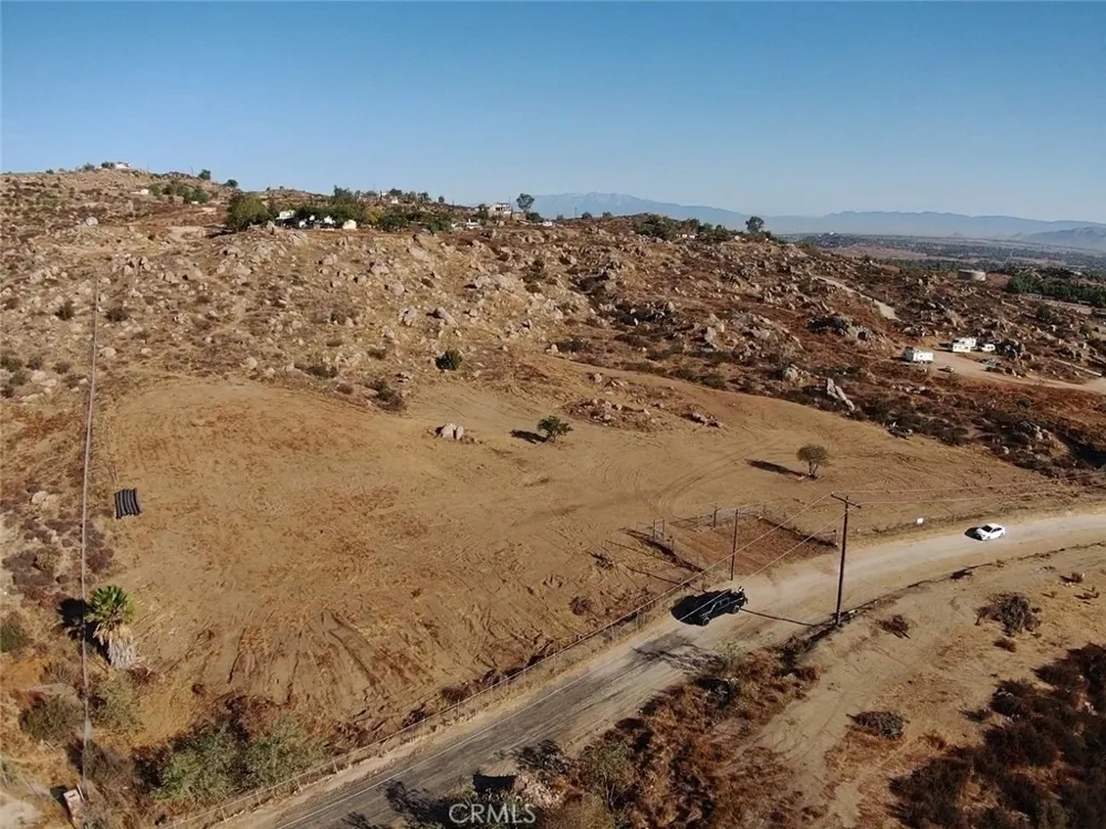 Salter Perris, CA 92570