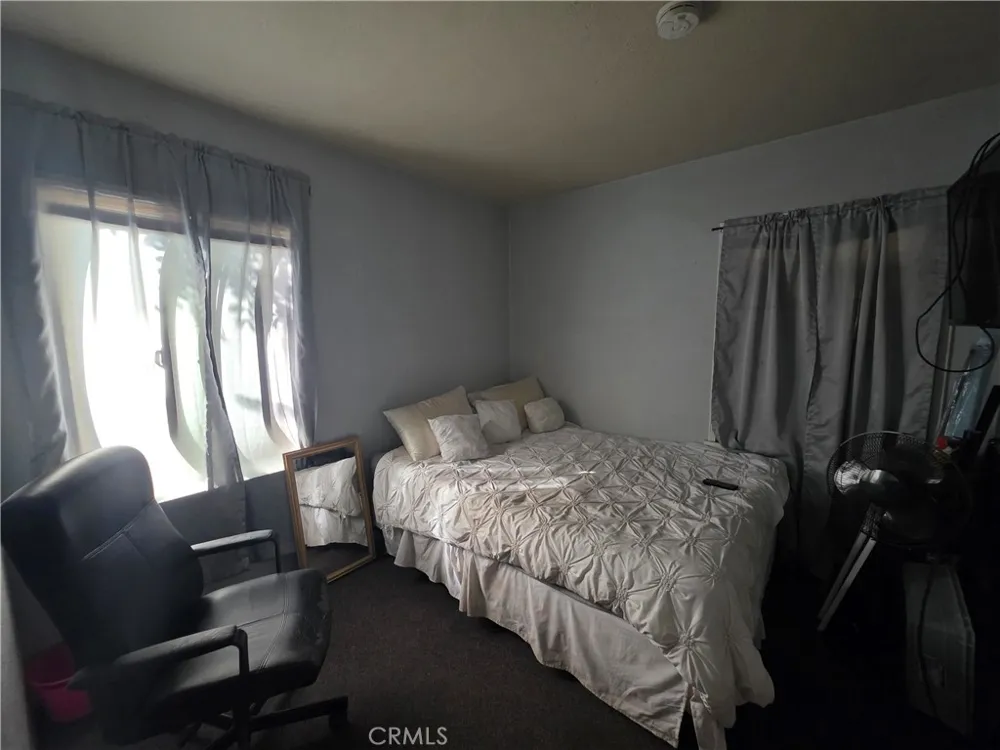 264 Dillon San Jacinto, CA 92583