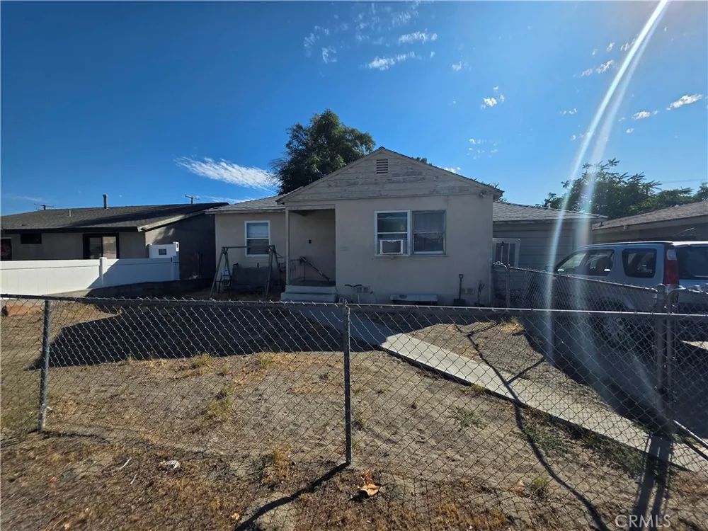 264 Dillon San Jacinto, CA 92583