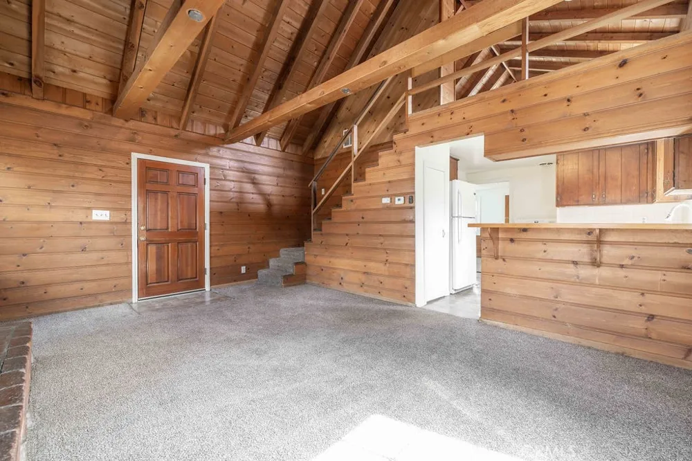 1031 W Aeroplane Big Bear City, CA 92314