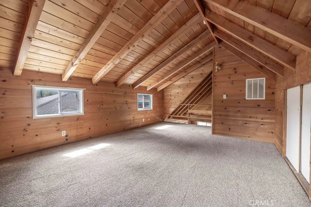 1031 W Aeroplane Big Bear City, CA 92314