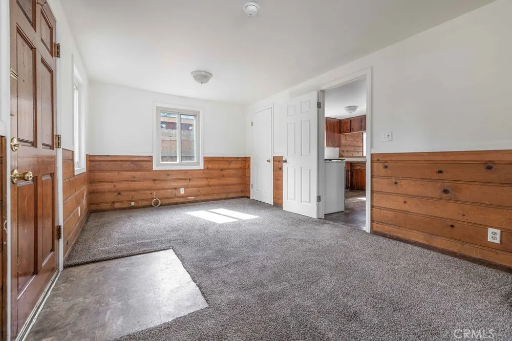 1031 W Aeroplane Big Bear City, CA 92314