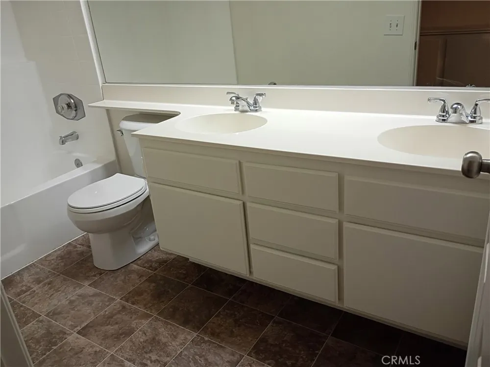 3234 W Shepard Lane San Bernardino, CA 92407