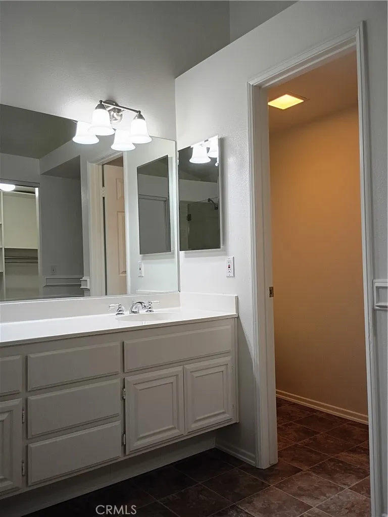 3234 W Shepard Lane San Bernardino, CA 92407