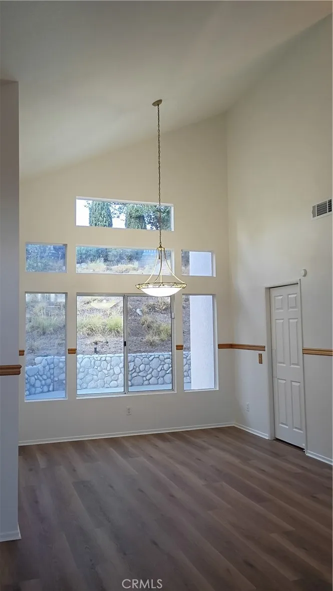 3234 W Shepard Lane San Bernardino, CA 92407