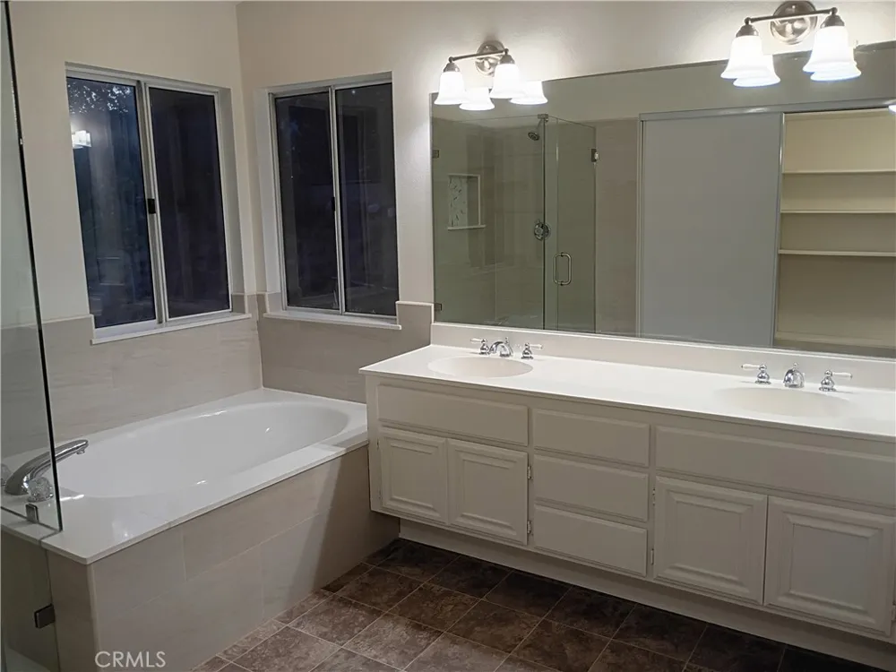 3234 W Shepard Lane San Bernardino, CA 92407