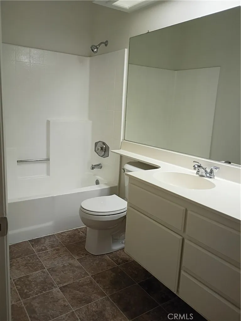 3234 W Shepard Lane San Bernardino, CA 92407