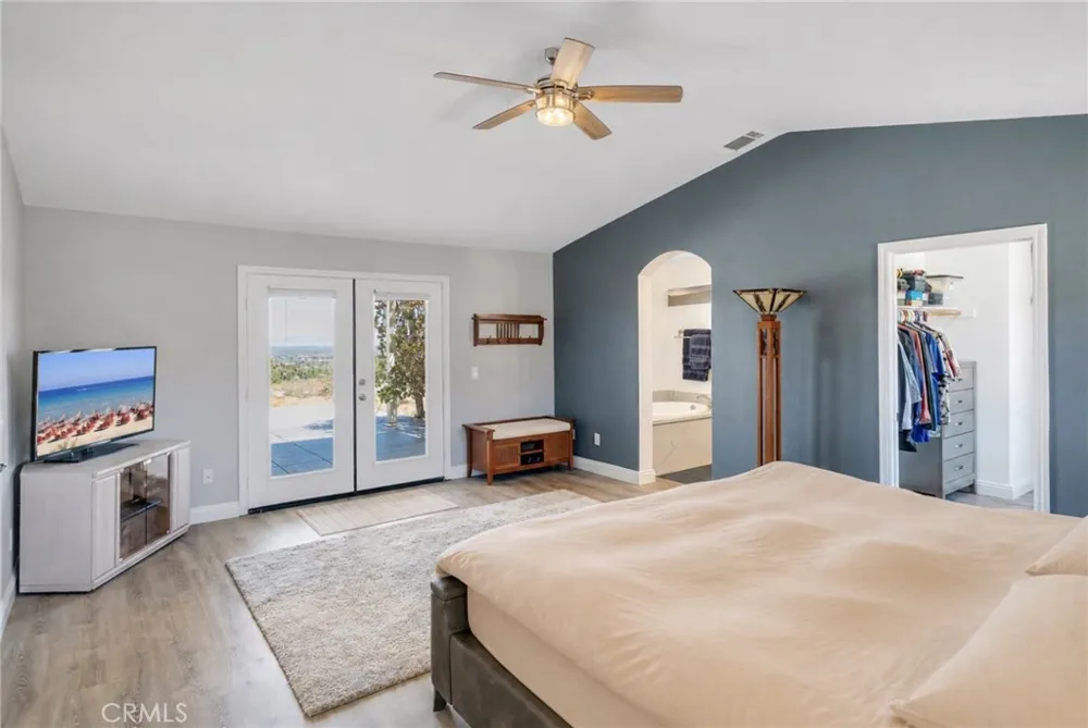 326 Buckthorne Pinon Hills, CA 92372