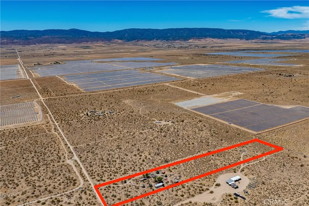 2035 230th Street W Rosamond, CA 93560