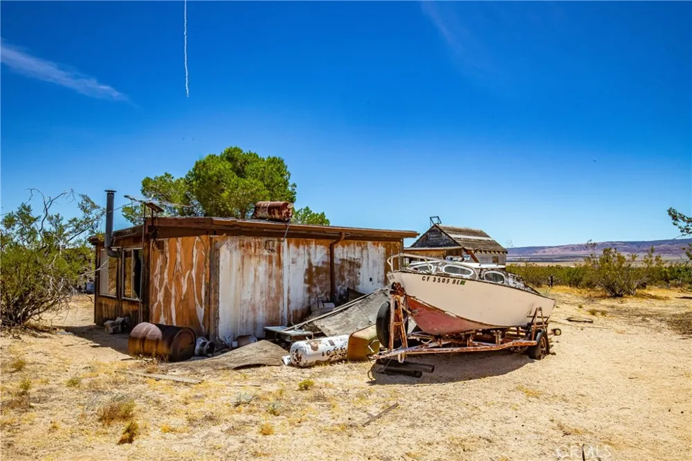 2035 230th Street W Rosamond, CA 93560