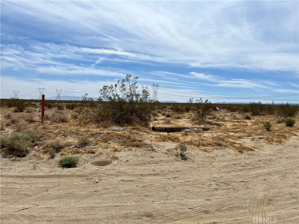 Sandstone Road Phelan, CA 92371