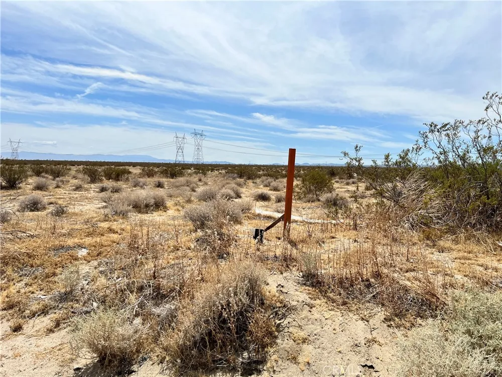 Sandstone Road Phelan, CA 92371