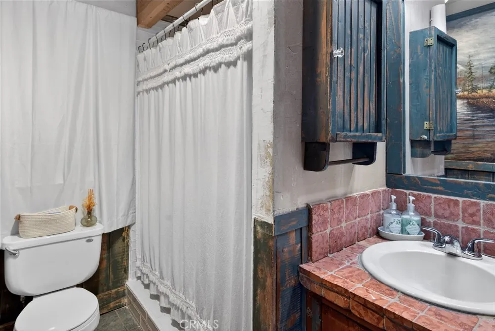 1190 Scenic Rimforest, CA 92378