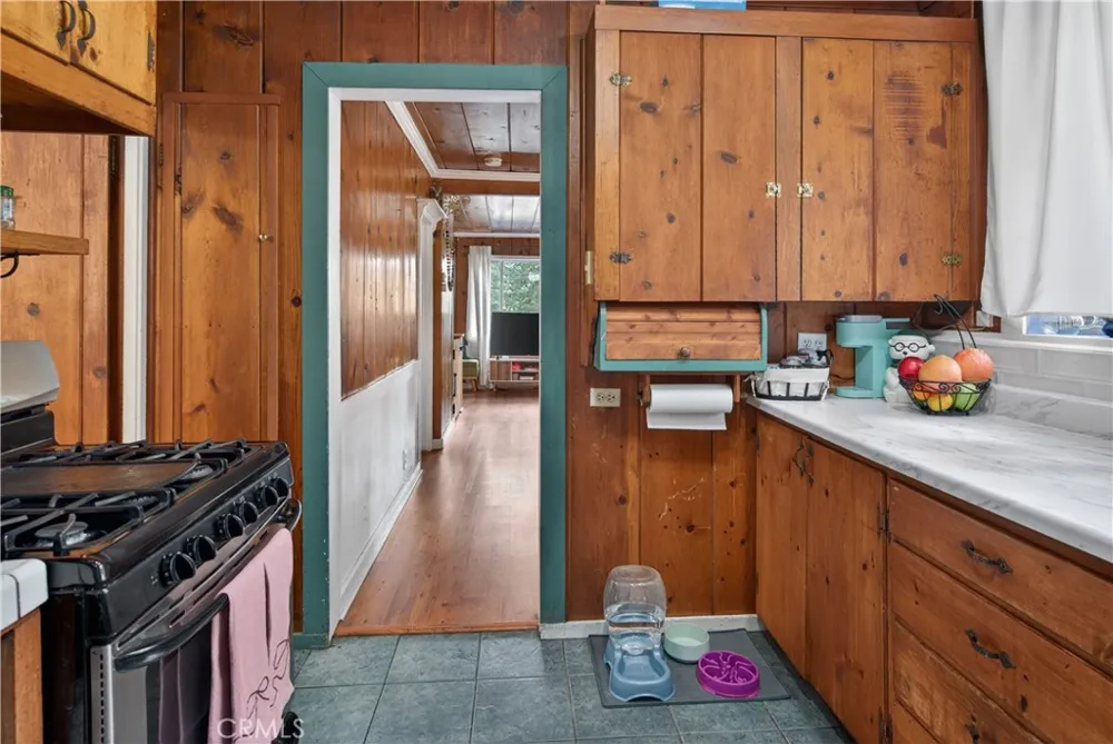 1190 Scenic Rimforest, CA 92378