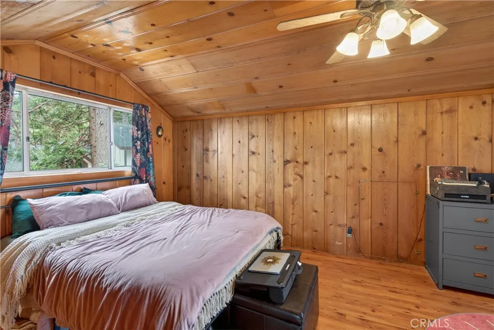 1190 Scenic Rimforest, CA 92378