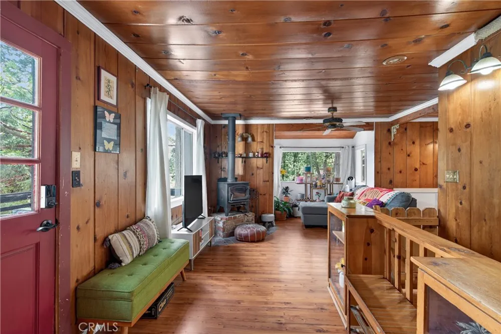 1190 Scenic Rimforest, CA 92378