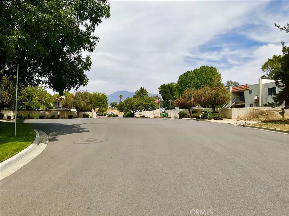 35115 Mesa Grande Calimesa, CA 92320