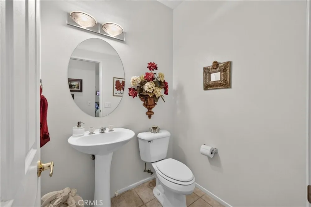 27745 Avenida Maravilla Cathedral City, CA 92234