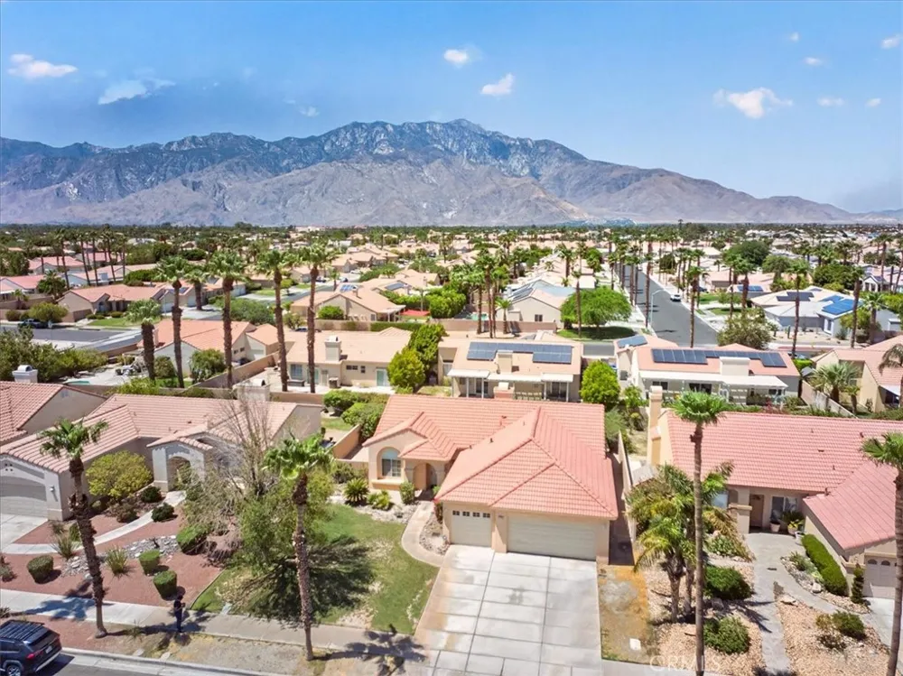 27745 Avenida Maravilla Cathedral City, CA 92234