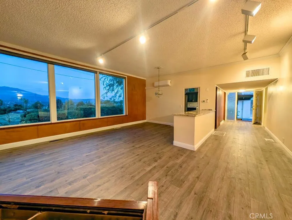 31390 Mesa Redlands, CA 92373