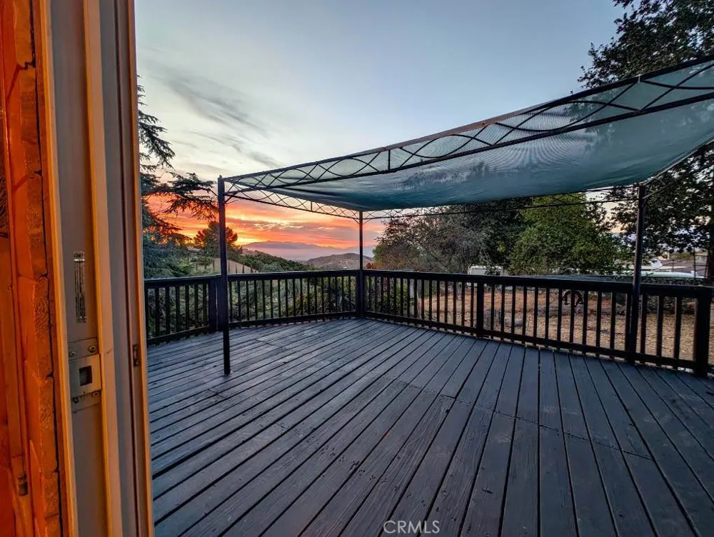 31390 Mesa Redlands, CA 92373