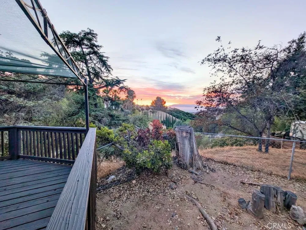 31390 Mesa Redlands, CA 92373