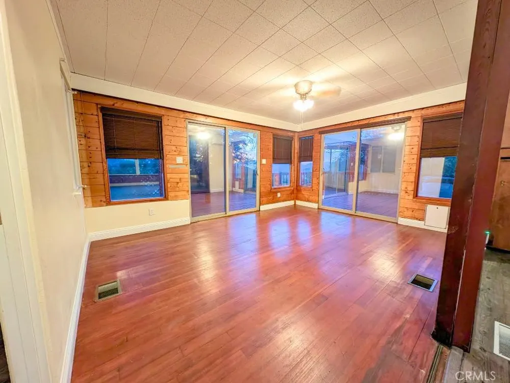 31390 Mesa Redlands, CA 92373